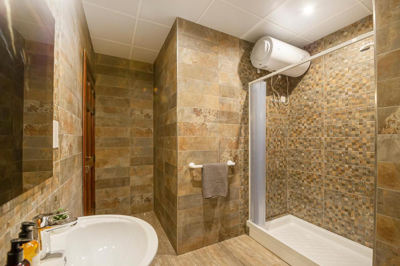 Summer Breeze 3 Bedroom Family Maisonette With Sunny Terrace In Mellieha - By Getawaysmalta Eksteriør billede